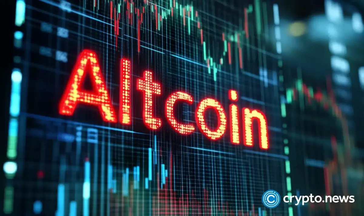 Altcoin season incoming? Index hits year high as crypto market flips green